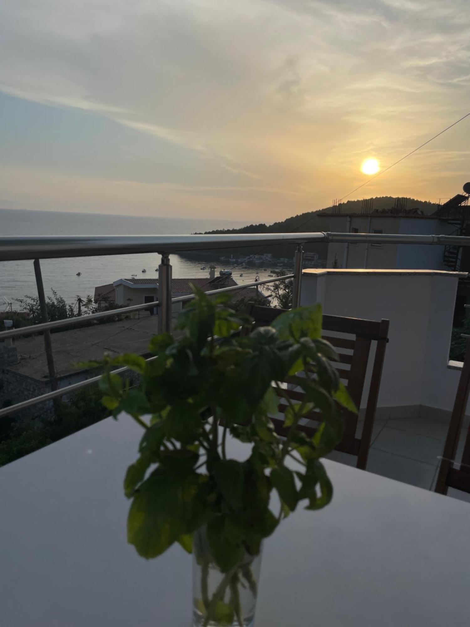 Tasos Rooms Himara Zewnętrze zdjęcie