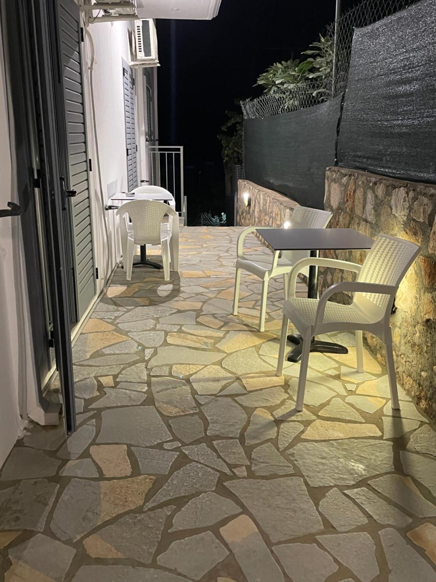 Tasos Rooms Himara Zewnętrze zdjęcie